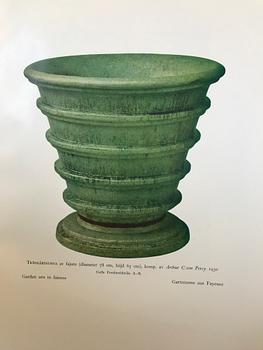 Arthur Percy, a large ceramic garden flower pot, Gefle, Sweden, ca 1930.