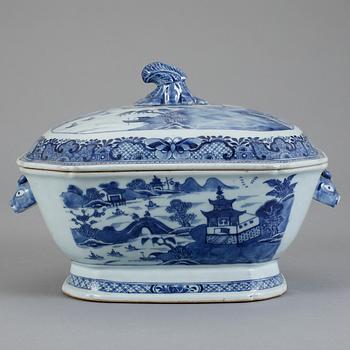 TERRIN, porslin, Qianlong, Kina 1700-tal.