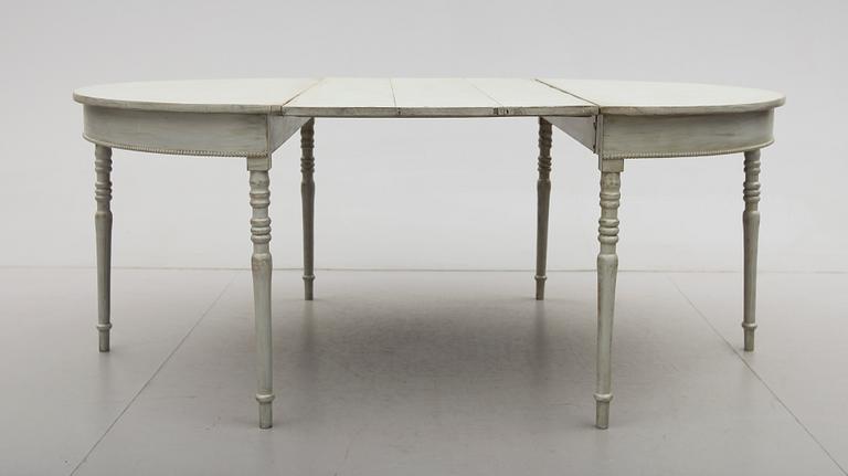 MATBORD, 2 delar, 1800-talets andra hälft.