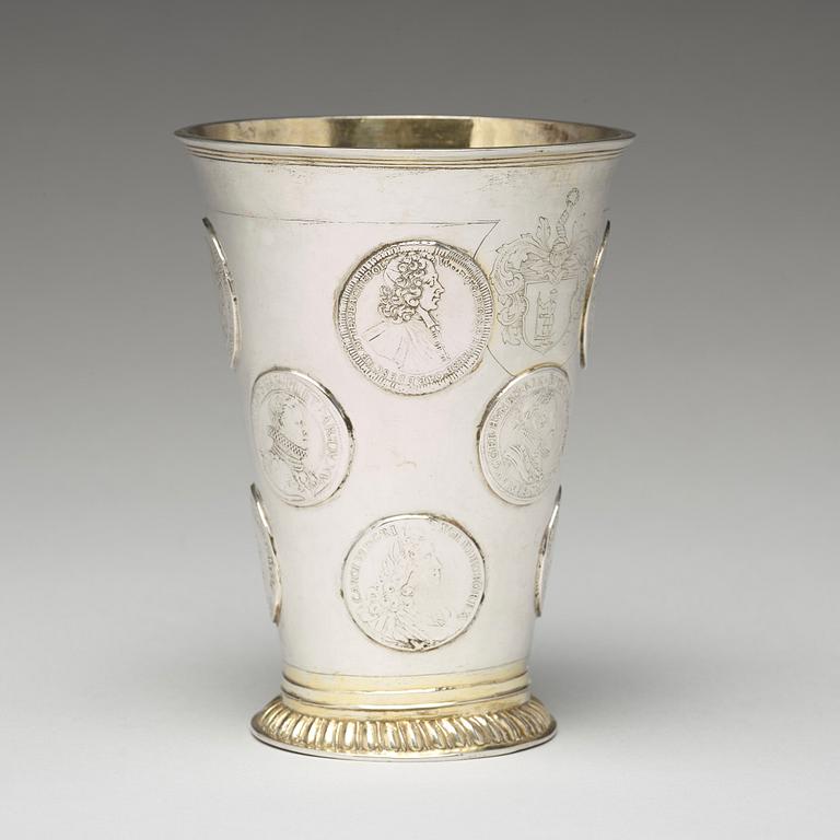 Christoper Dey, bägare, silver, Riga (verksam 1729-1748 (-59)).
