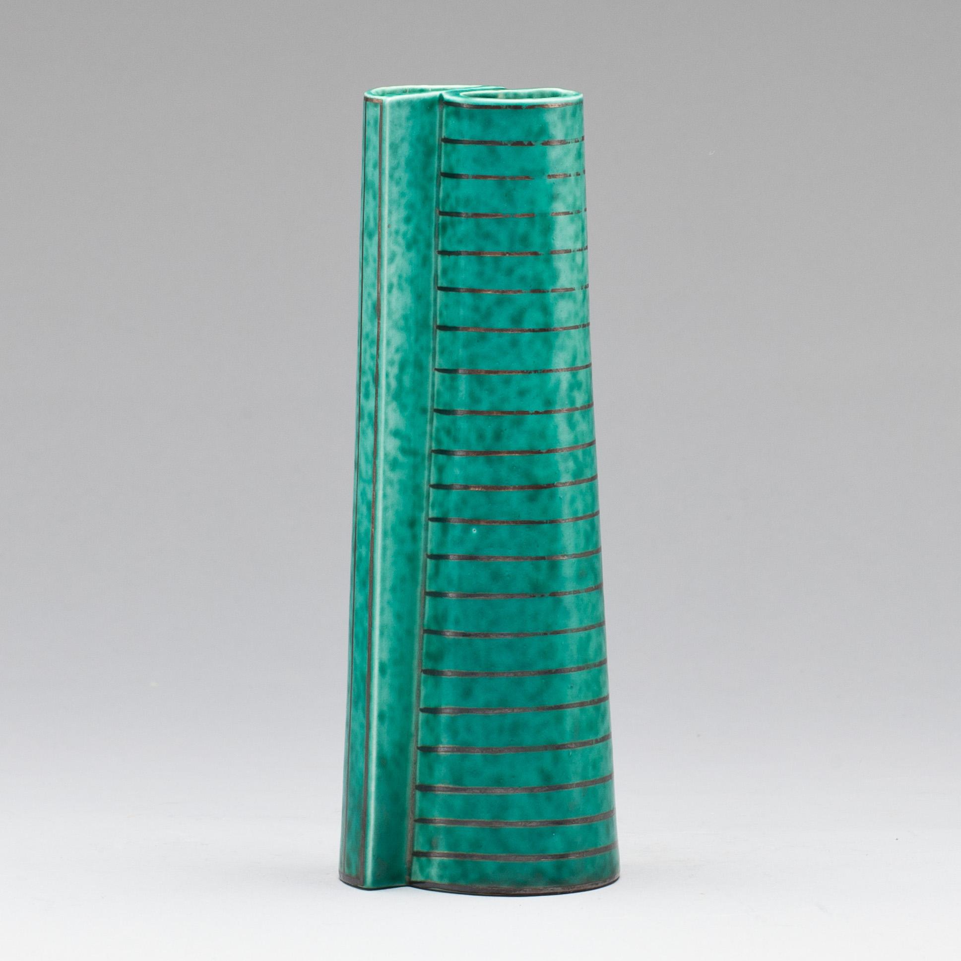 VAS, stengods. "Argenta" Wilhelm Kåge Gustavsberg.