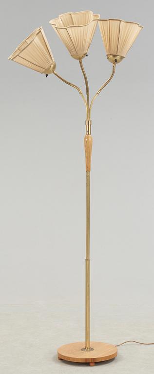 GOLVLAMPA, omkring 1900-talets mitt.
