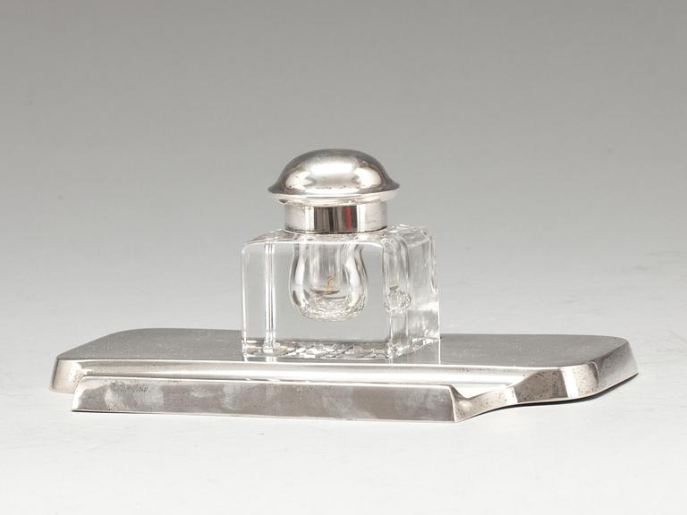 BRICKA samt BLÄCKHORN, silver och glas, A. Nilsson, Lund 1921.