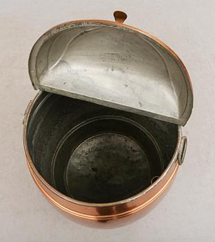 TUNNA, koppar, Joh. E. Pettersson, Norrköping, 1900-talets första hälft.