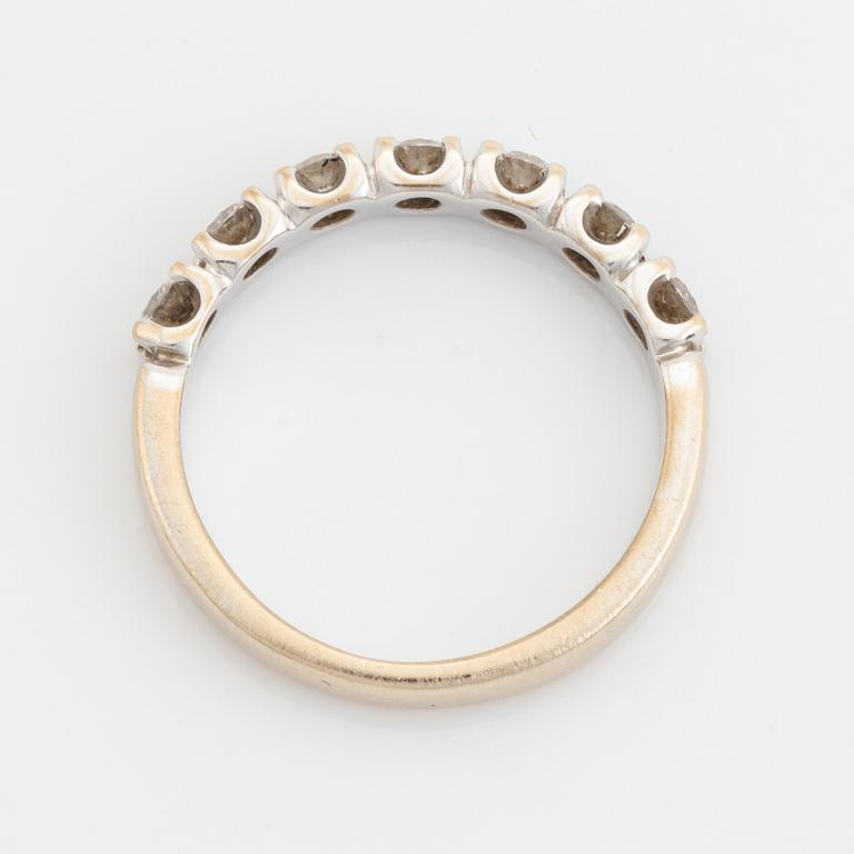 Brilliant cut diamond ring.