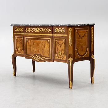 A Gustavian style chest of drawers, mid-20th Century.