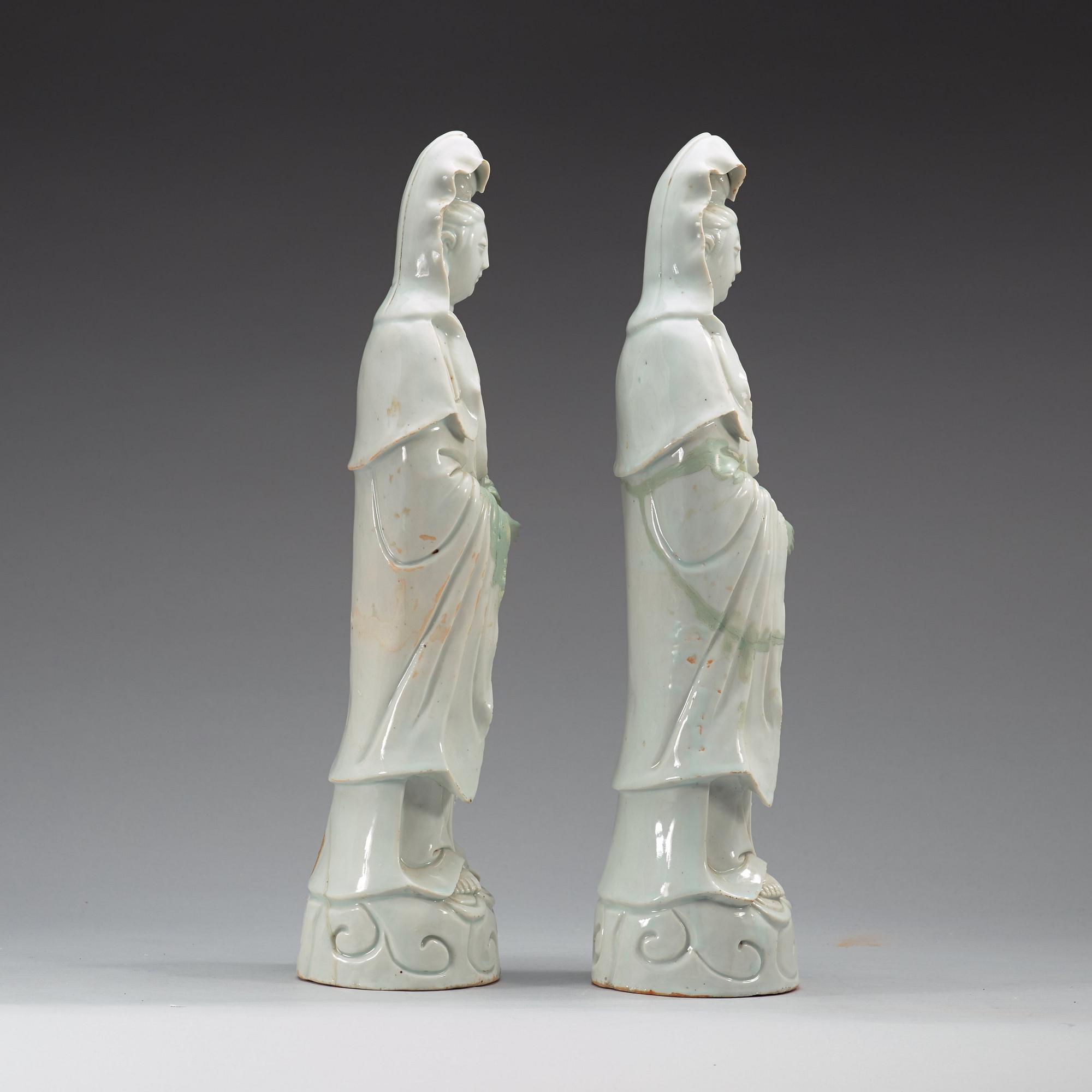 A pair of blanc de chine Guanyins, Qing dynasty, 19th Century.