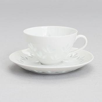 A 12-piece porcelain coffee set by Friedl Holzer-Kjellberg, Arabia, latter half of the 20th Century.