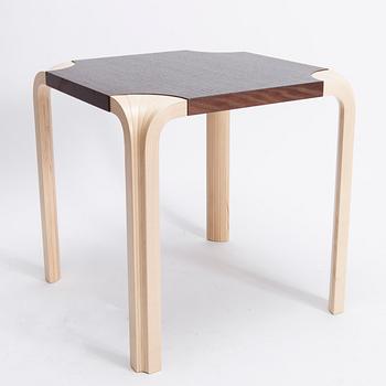 PALL, modell 601, Alvar Aalto, Artek. 150 Edited Collection för Stockmann 2012.