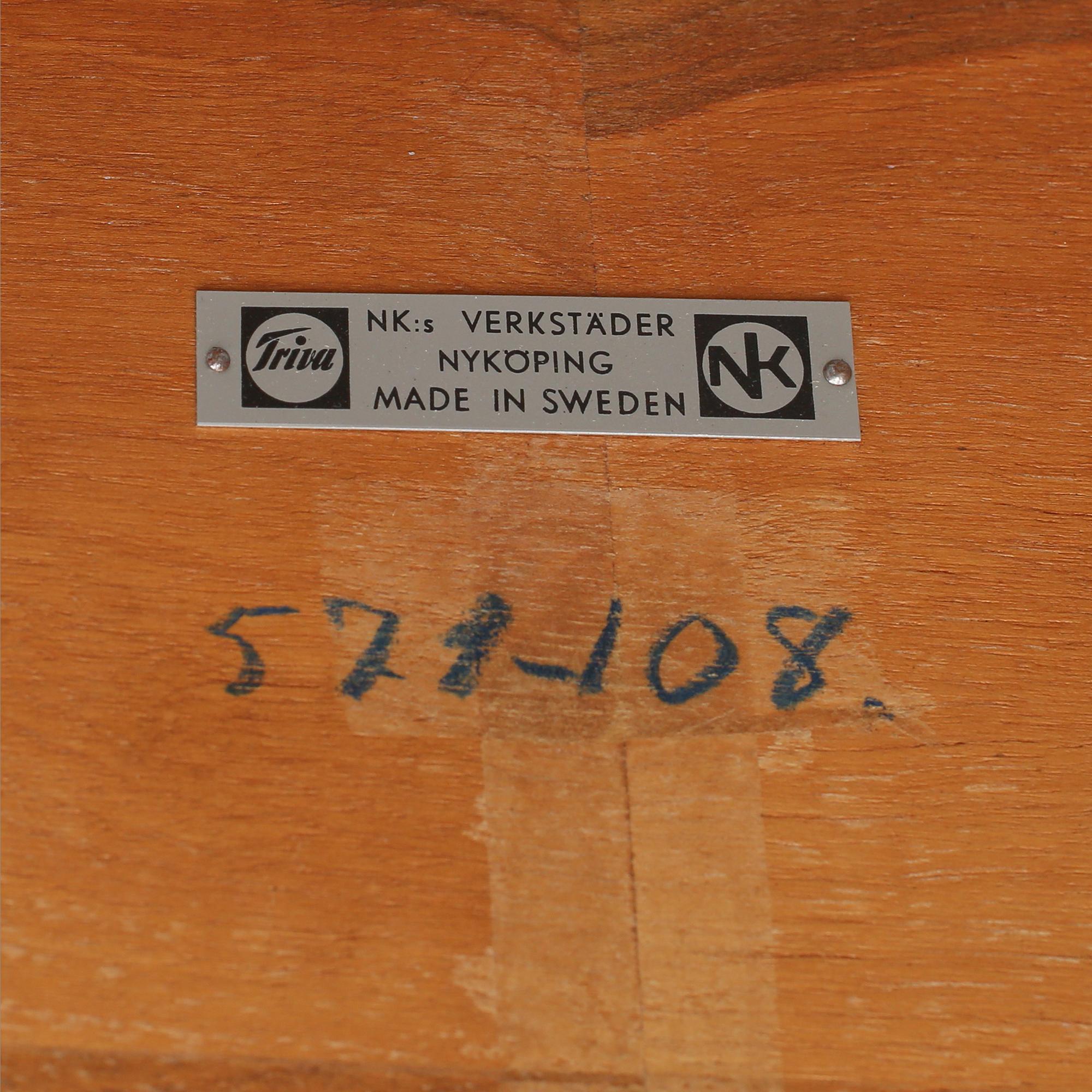 SOFFBORD, "Plommonet" ur serien "Paradiset", Kerstin Hörlin-Holmquist, NKs Triva-serie, 1900-talets tredje kvartal.