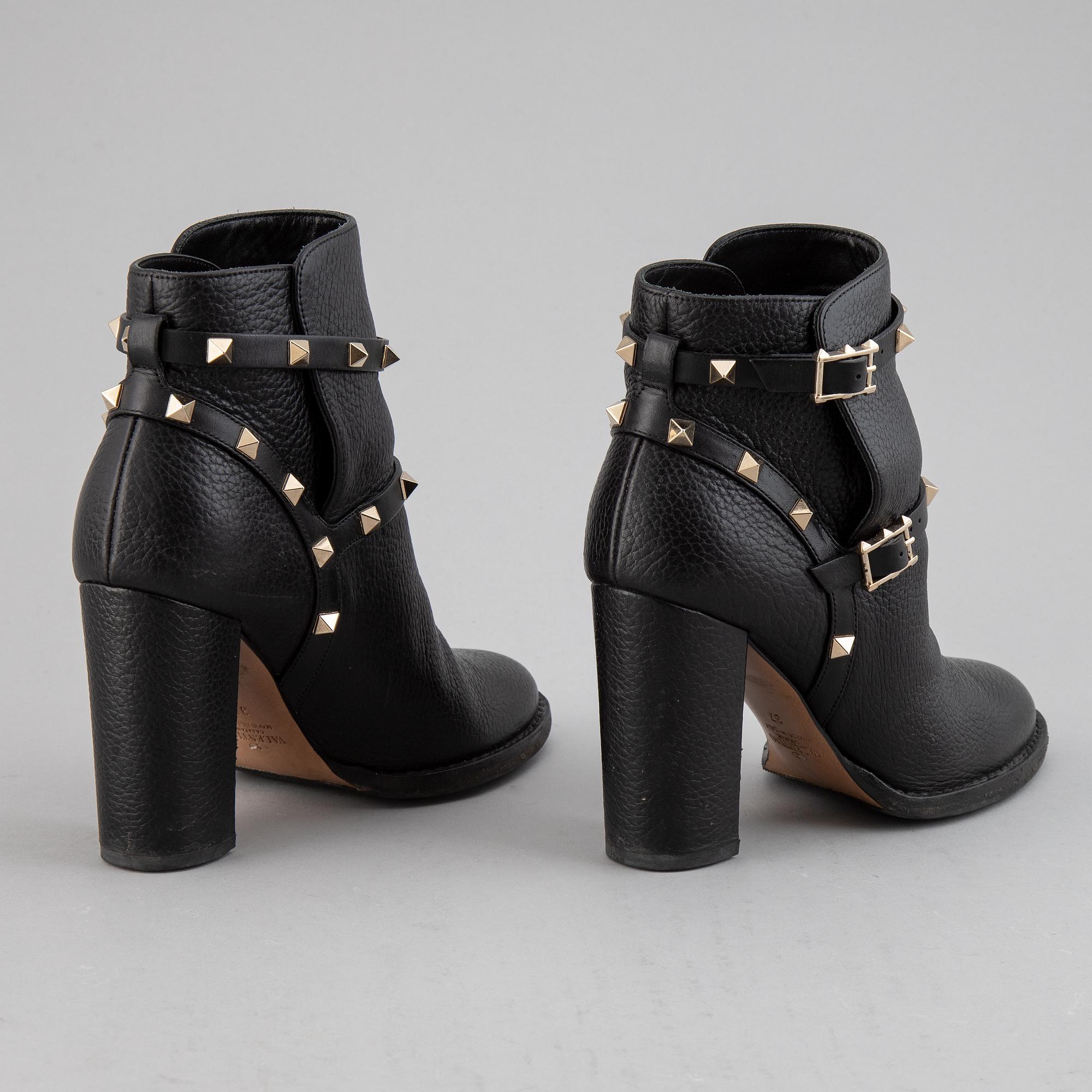VALENTINO, leather bo0ts, size 37.