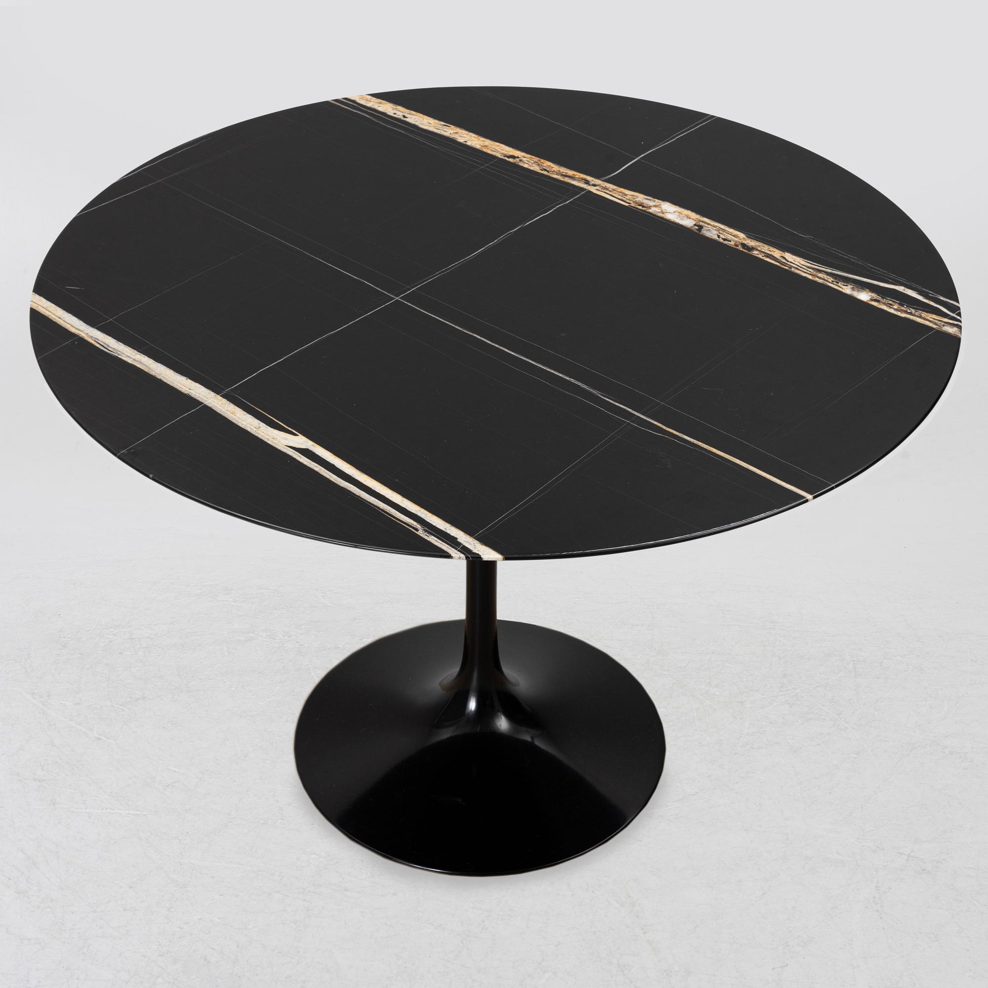 Eero Saarinen, dining table, "Tulip", Knoll Studio.