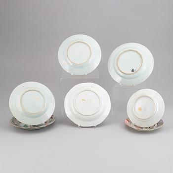 Five famille rose plates, and a pair of Japanese dishes. Qing dynasty and Japan, 18th and 20th century.