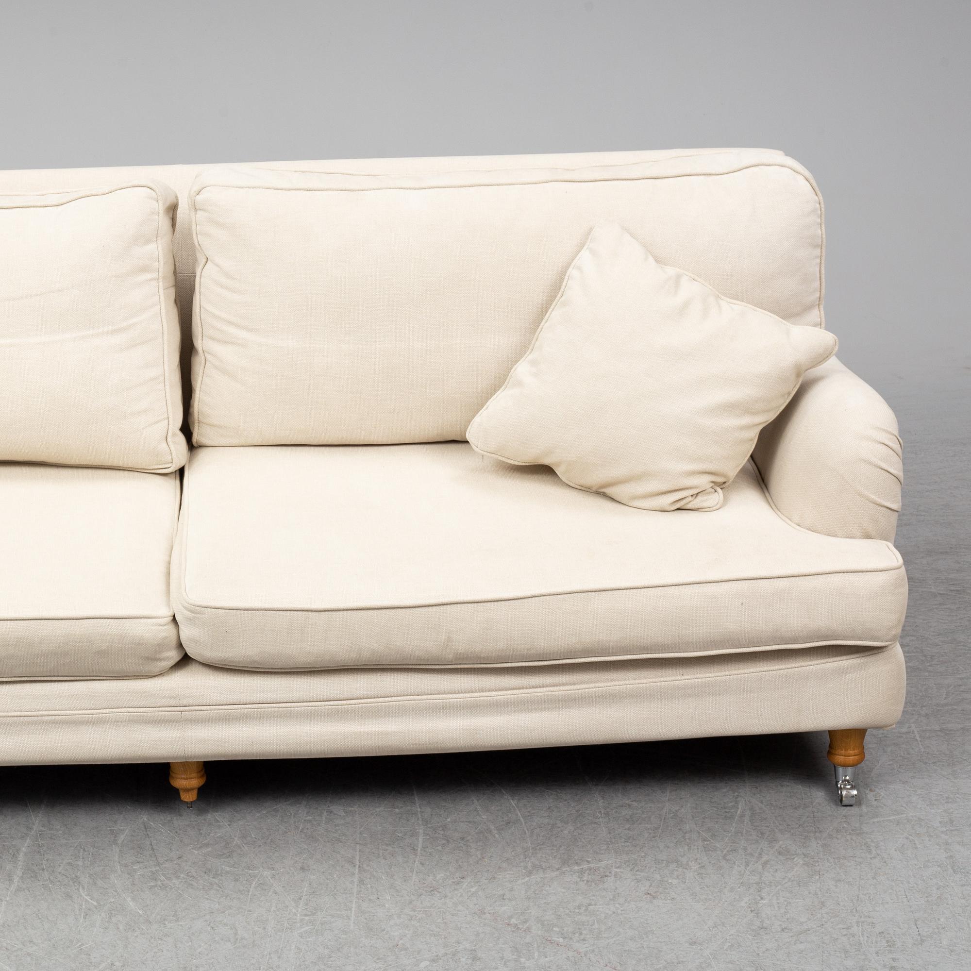 A Howard sofa from Englesson.