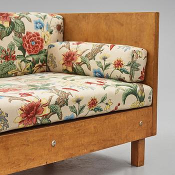 Osvald Almqvist, soffa, Svenska Möbelfabrikerna, Bodafors, för Stockholmsutställningen 1930.