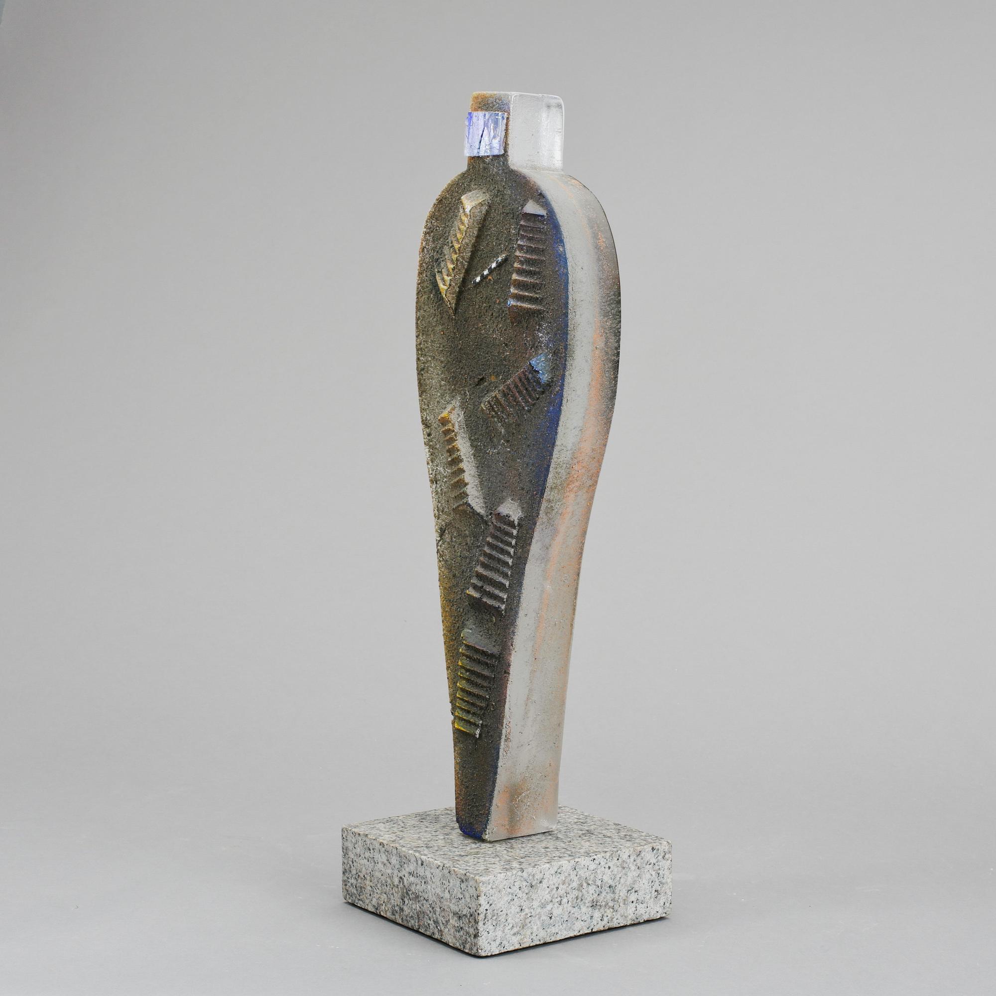 A Bertil Vallien sand cast sculpture, 'Complicanti', Kosta Boda, 3/20.