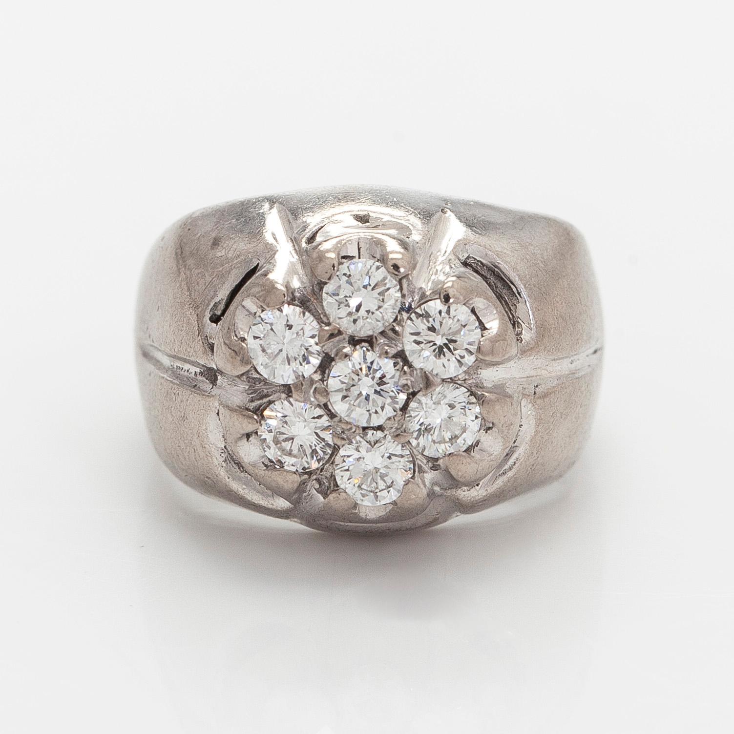 Ring, briljantslipade diamanter, 14K vitguld, 2006.