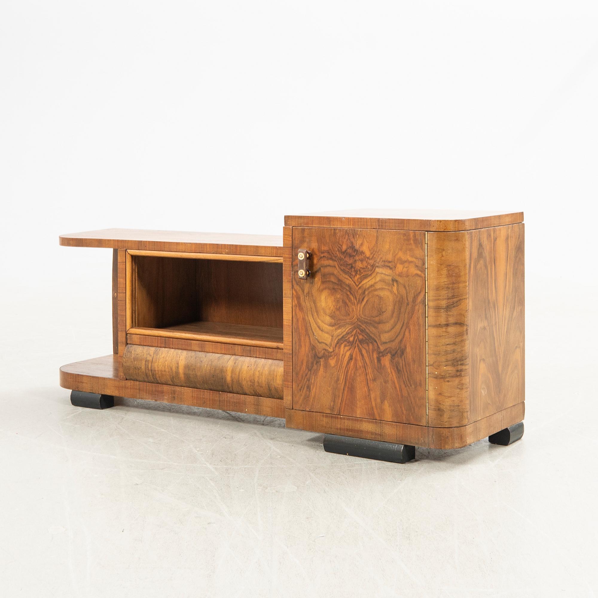 Hall table, first half of the 20th century.