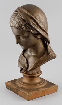 BYST, terracotta, 1900-talets första del.