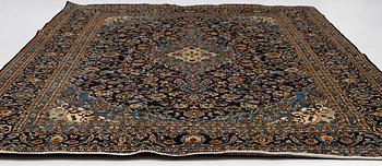 Matta, Keshan, ca 387 x 291 cm.