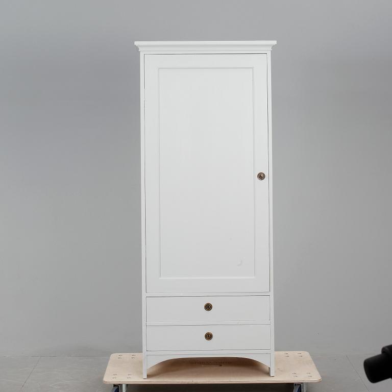 KLÄDSKÅP, 1910/20-tal.