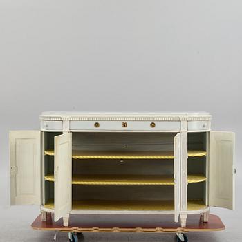 Skänk, av Stockholmskvalitet, 1700-talets slut, Sengustaviansk.