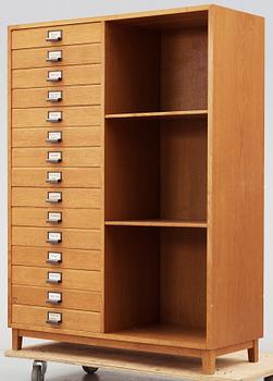 ARKIVSKÅP, 1920/30-tal.