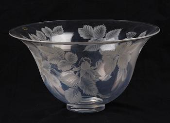 SKÅL, glas, Lisa Bauer, Kosta Limited Edition. Sign och numr 104/375.