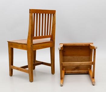 STOLAR, 4 st snarlika, allmoge, 1800-talets första hälft.