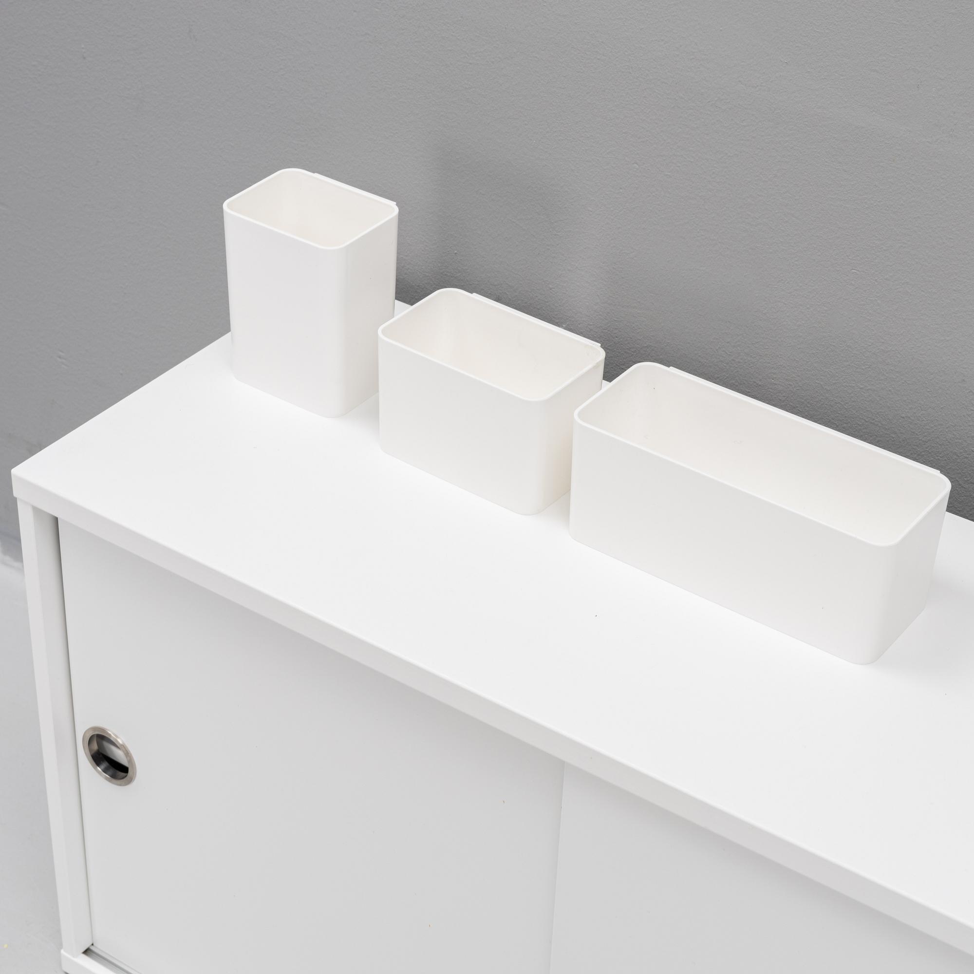 Nils Strinning, a 'String' shelving system.
