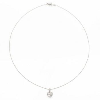 Tiffany & Co, kaulakoru, platinaa, sydämenmuotoinen riipus jossa briljanttihiottuja timantteja.