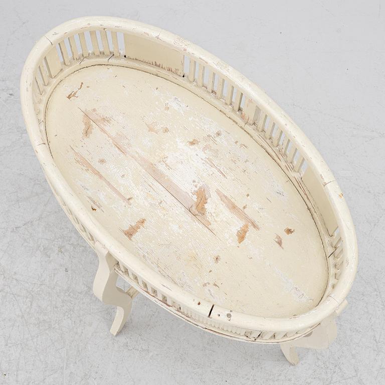 Flower table, 20th century.