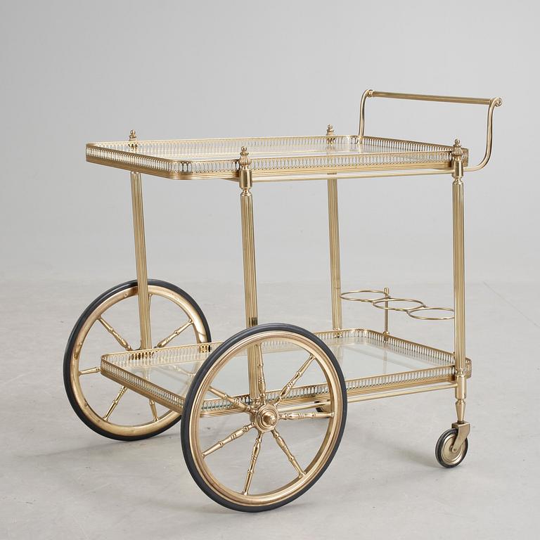 SERVERINGSVAGN, 1900-talets andra hälft.