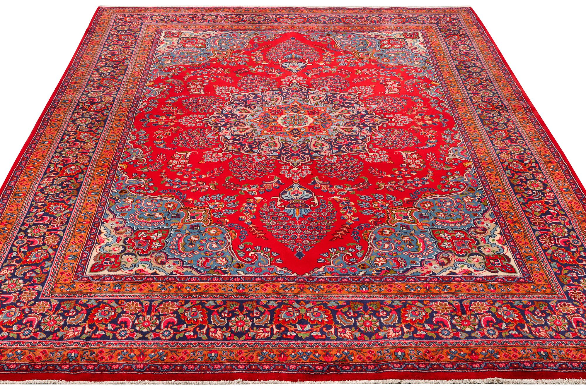 A Najafabad carpet, c. 390 x 302 cm.