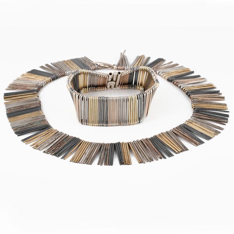 COLLIER samt ARMBAND, sterlingsilver, Anton Michelsen. Vikt 131,7 gram.