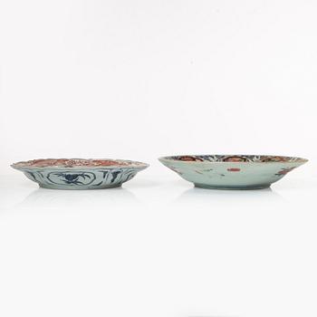 A pair of Japanese dishes, 18th/19th century.