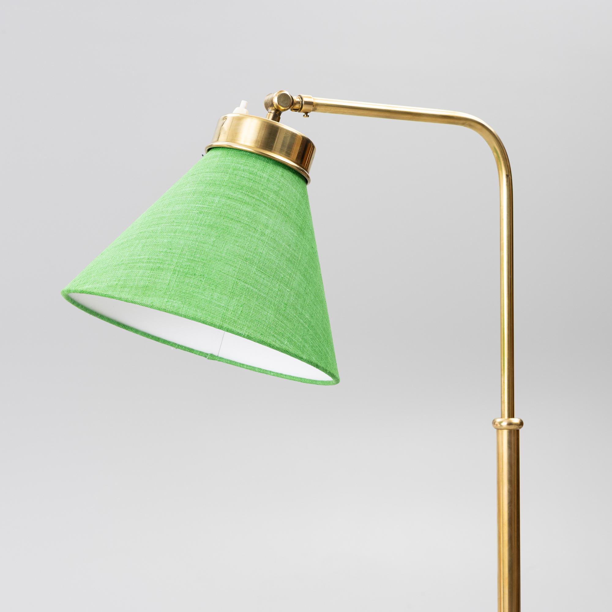 Josef Frank, golvlampa, modell 1842, Firma Svenskt Tenn.