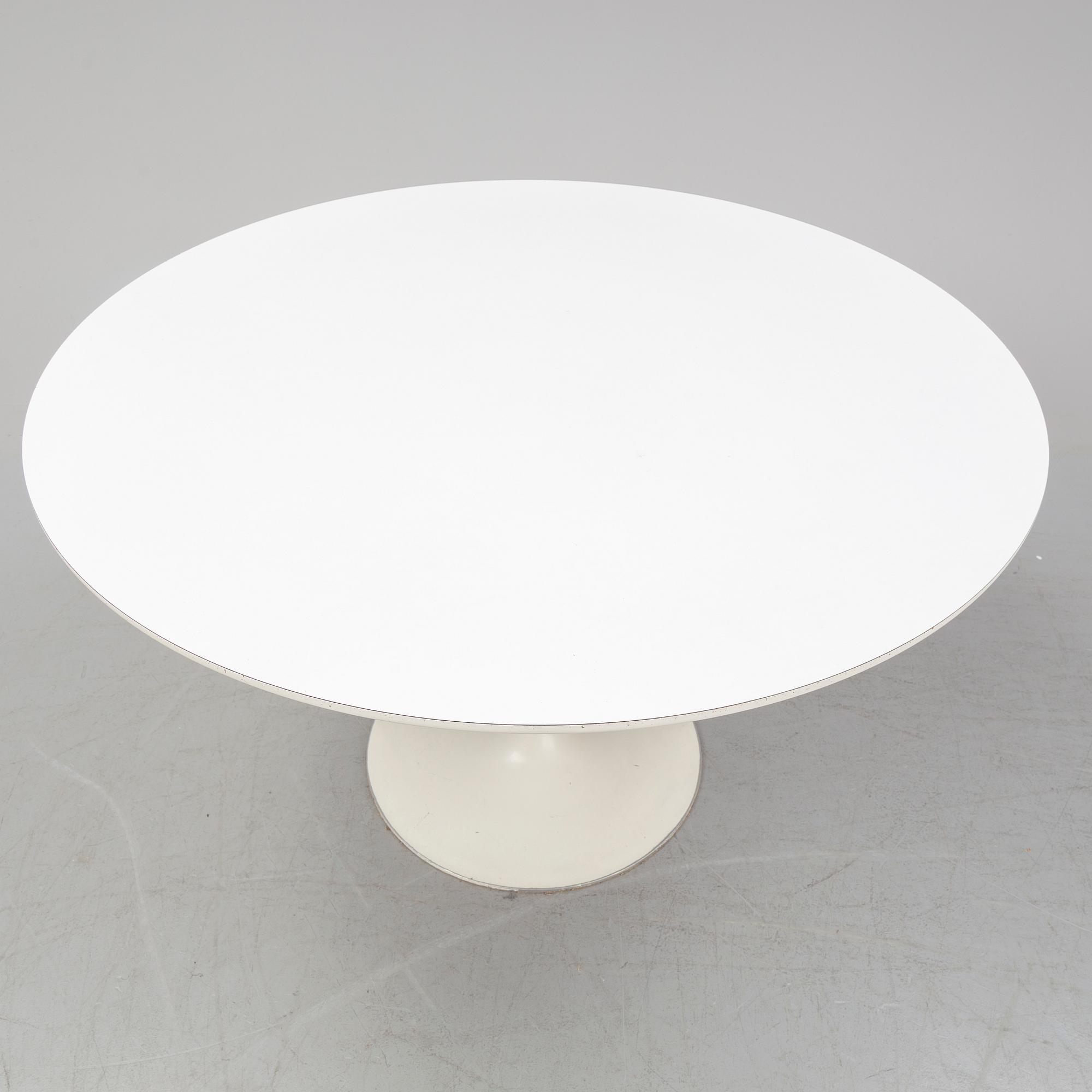 EERO SAARINEN, bord, "Tulip", Arkana.