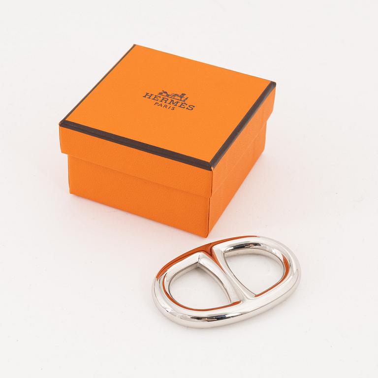 Hermès, a 'Chaine D'Ancre' scarf ring.