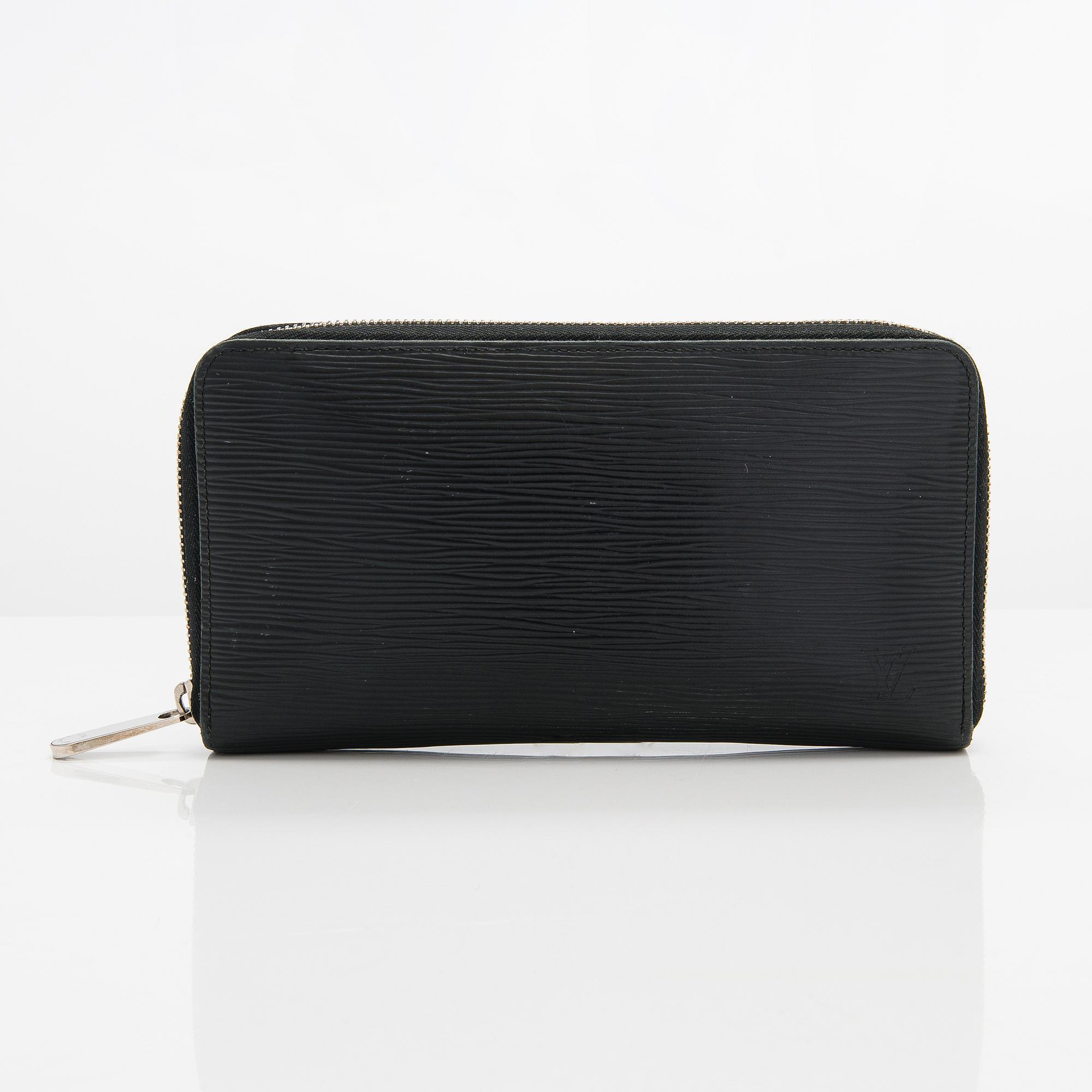 Louis Vuitton, A 'Zippy' Wallet.