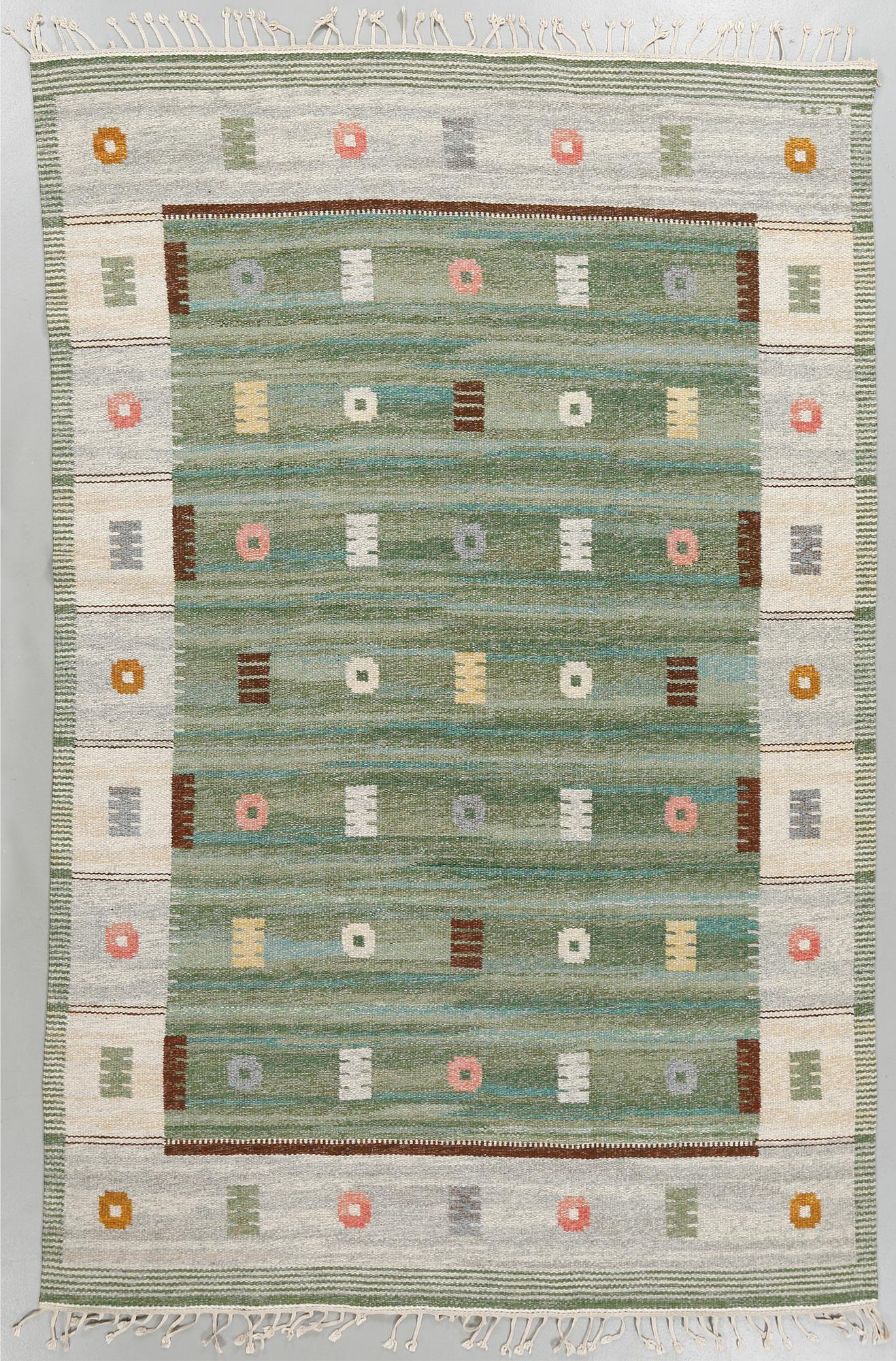 A CARL DANGEL, flat weave, 266 x 172 cm.