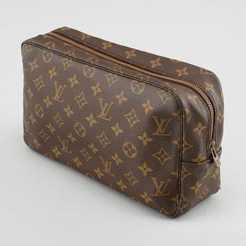 NECESSÄR, "Trousse Toilette 28 ", Louis Vuitton.