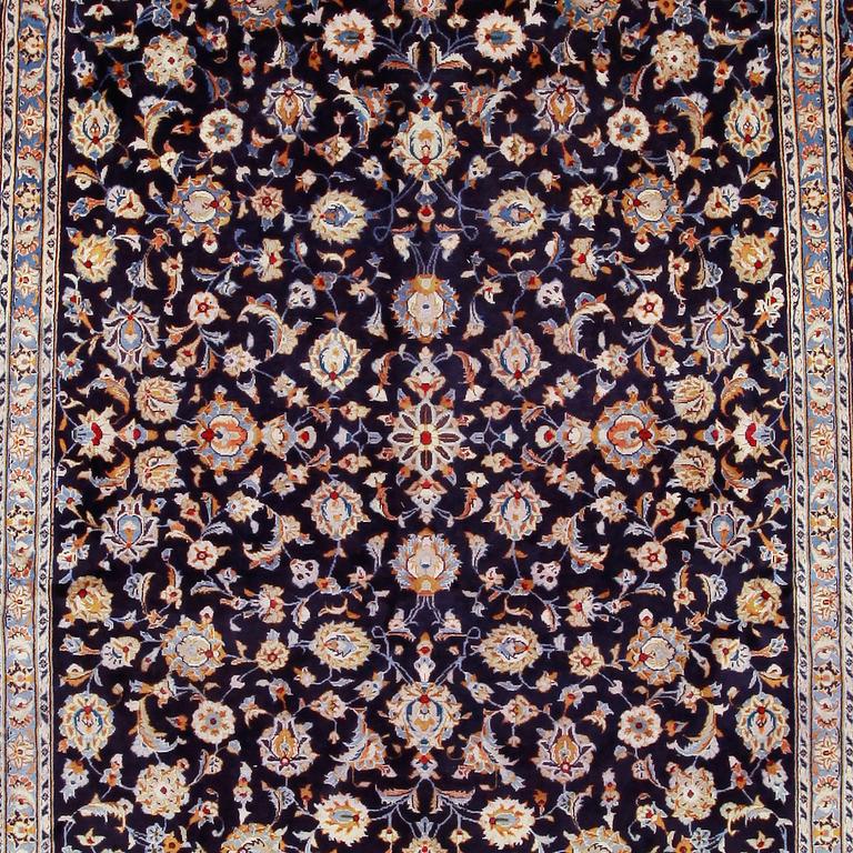 MATTA, Keshan, ca 395 x 250 cm.