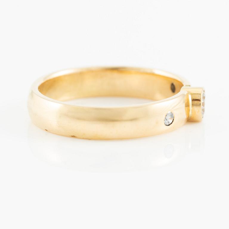 Jan-Christer Lundqvist, ring, 18K gold with faceted white stones, Skövde.
