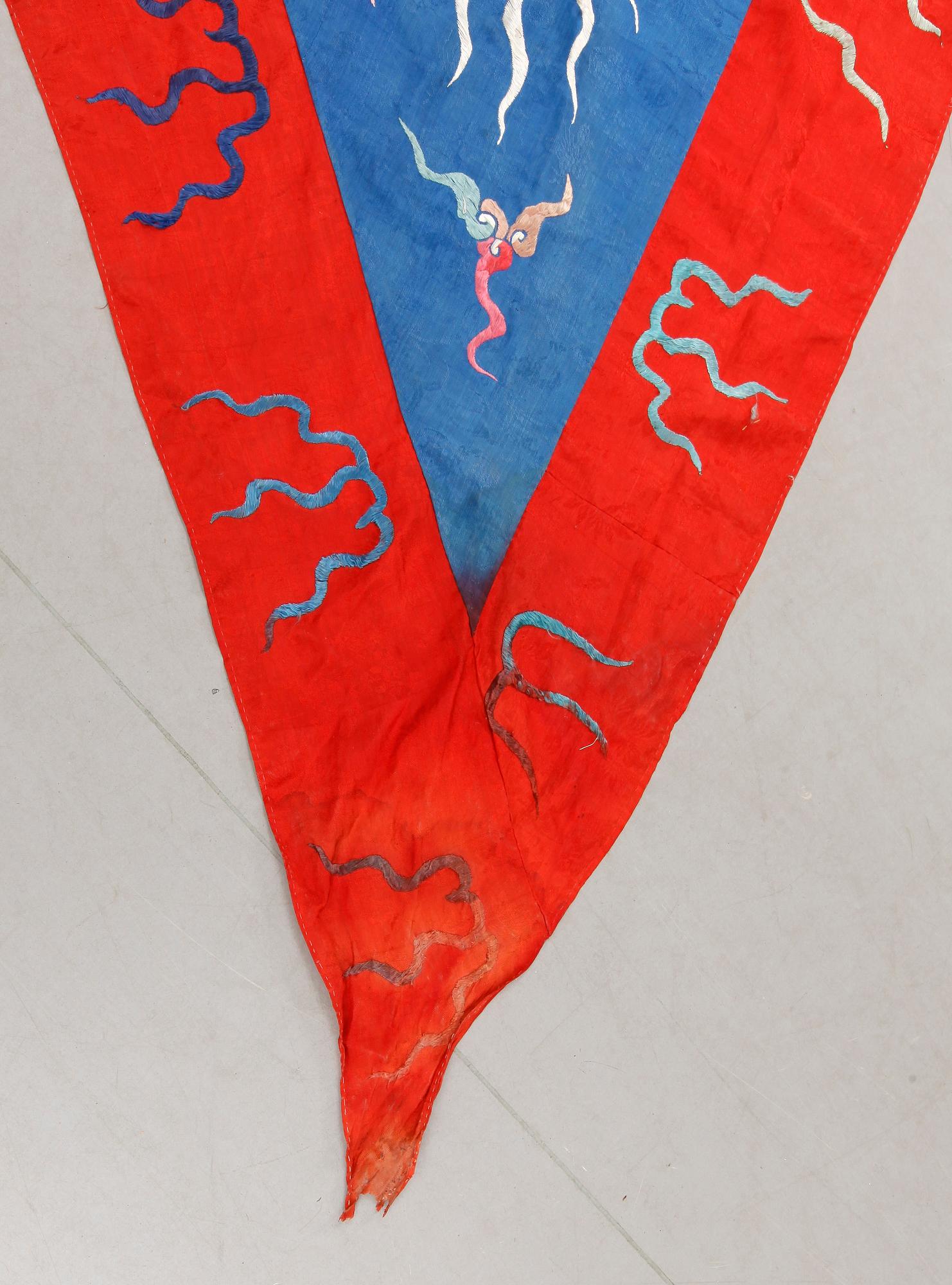 FANA, siden och brodyr, Kina, omkring 1900.