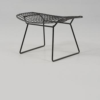 FOTPALL, Harry Bertoia, 1900-talets andra hälft.