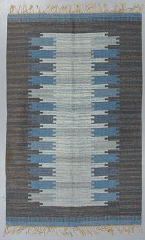 A carpet, flat weave, ca 245 x 154-155 cm, signed ML, Kasthall.