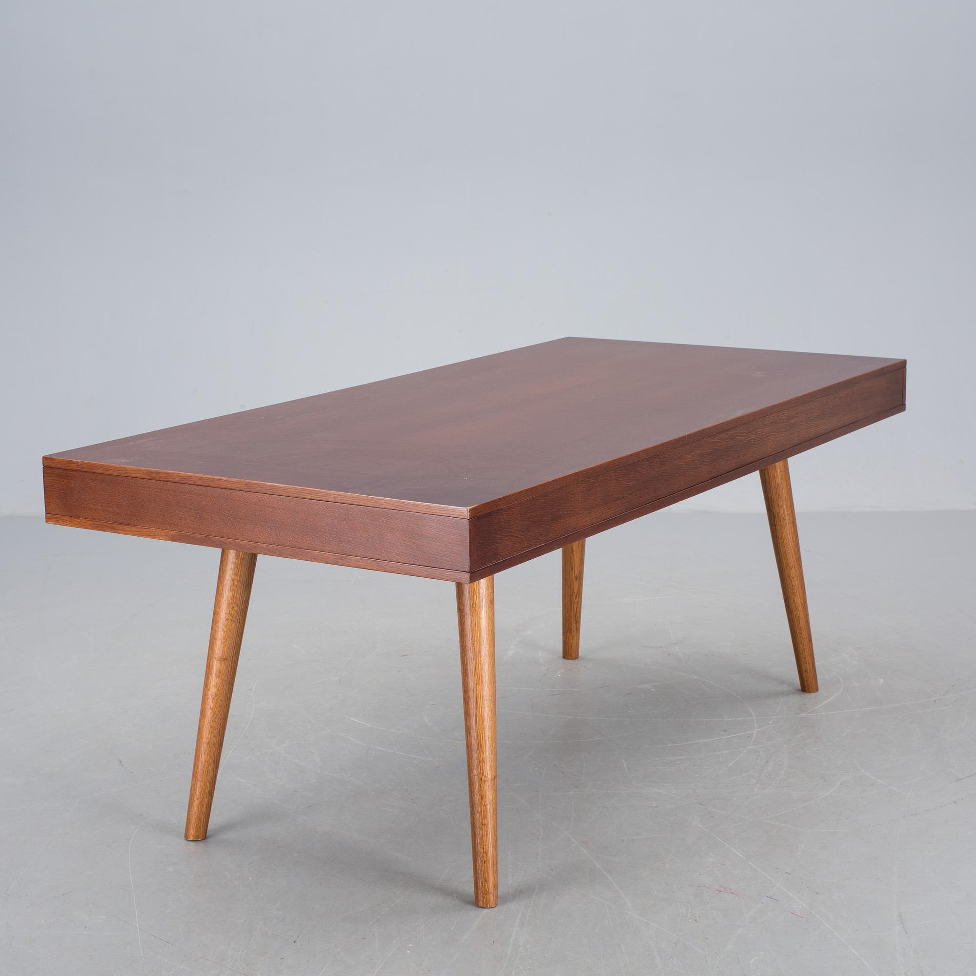 SKRIVBORD, dansk design. 2000-tal.