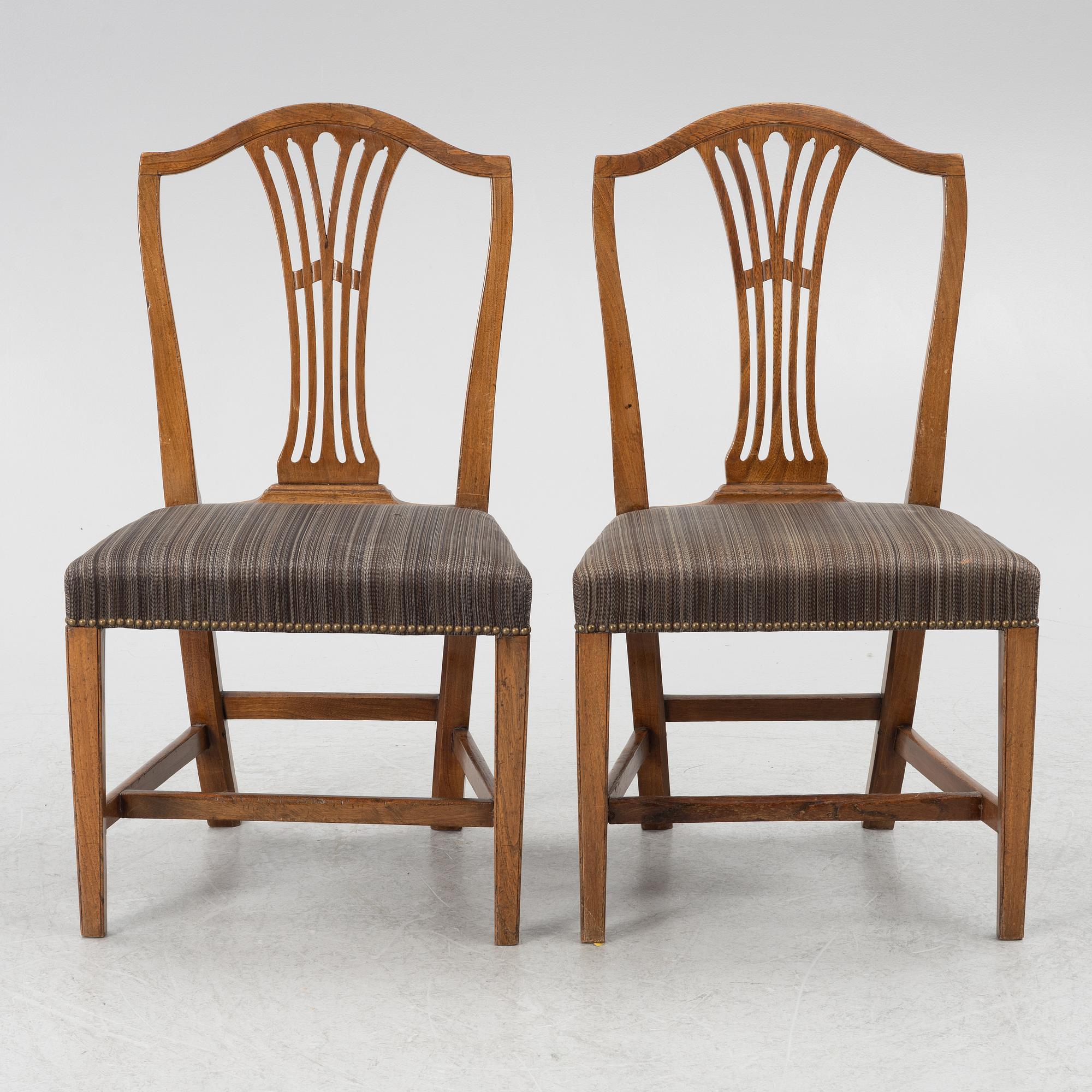Stolar, ett par, England, omkring år 1800.