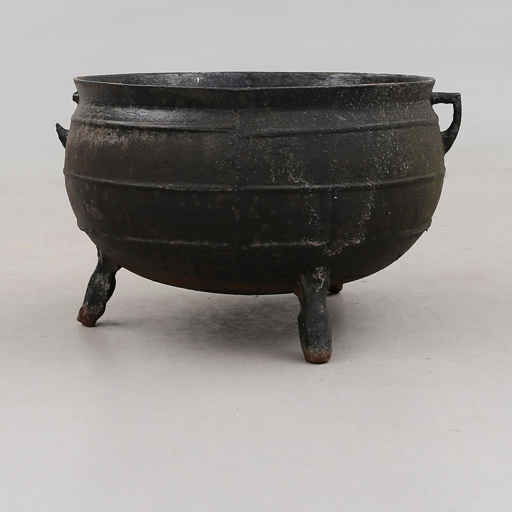 GRYTA, gjutjärn, 1800-tal.